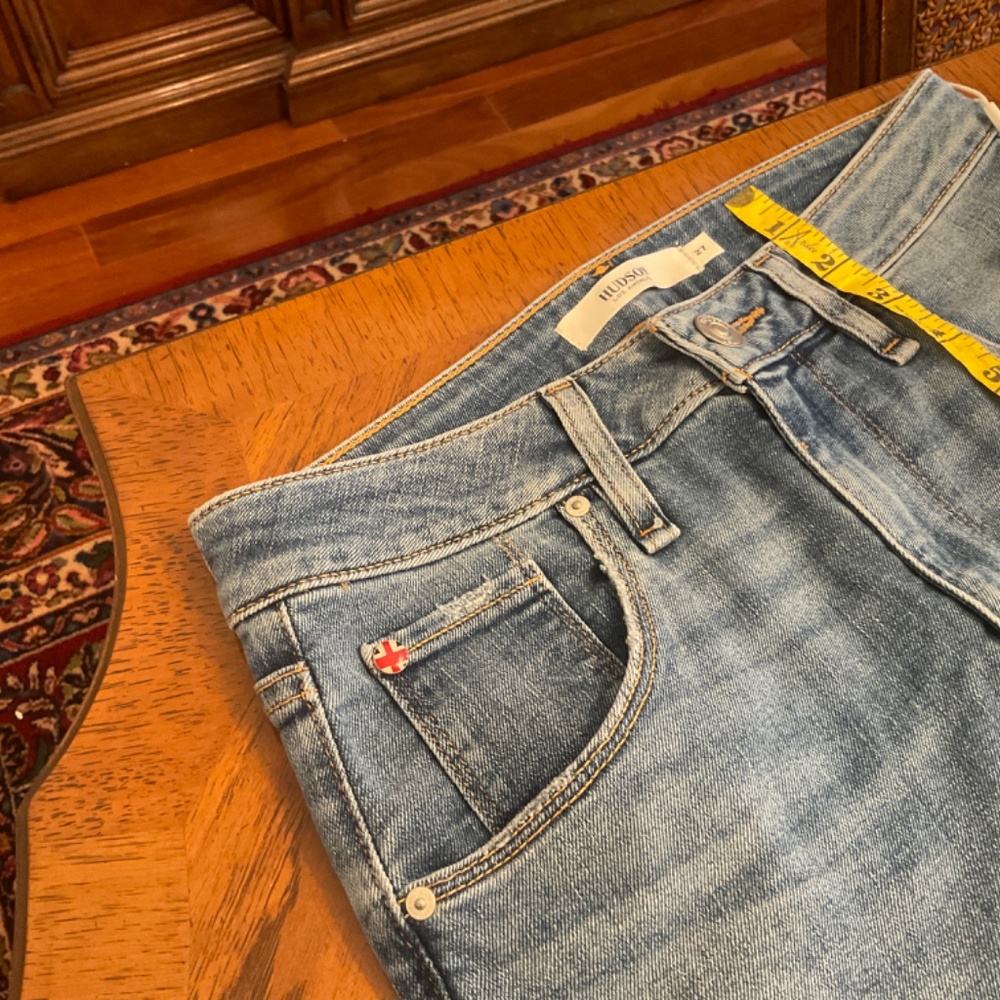 Jeans - Picture 7 of 7